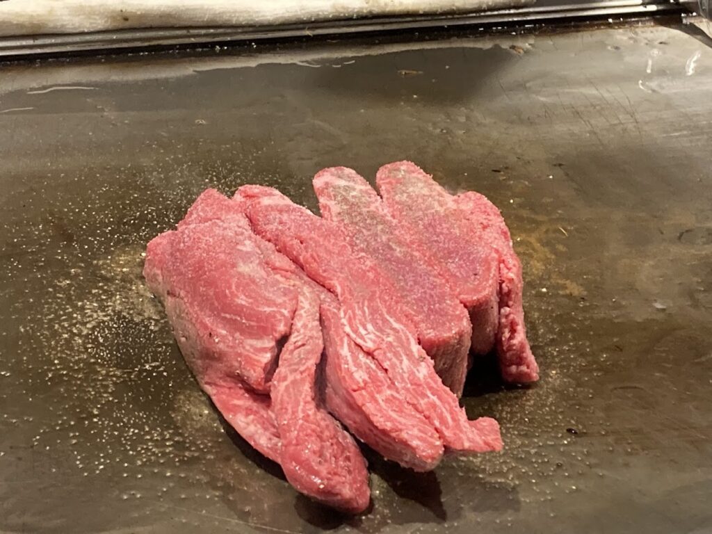 お肉